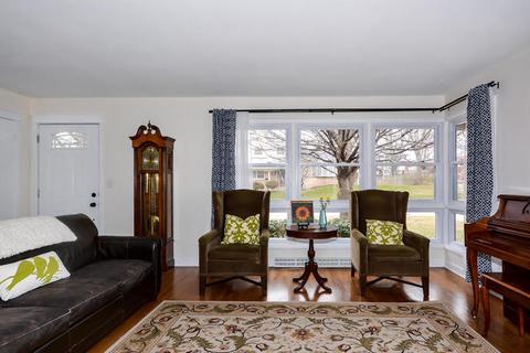 201 Ridge St, Algonquin, IL 60102 photo 4