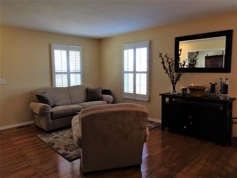 1214 Devon Dr, Antioch, IL 60002 photo 3