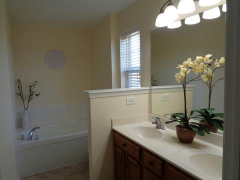 1214 Devon Dr, Antioch, IL 60002 photo 15