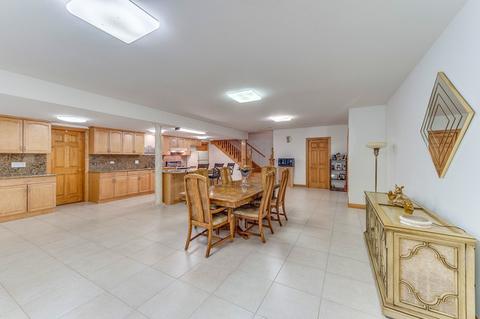 1575 Far Hills Dr, Bartlett, IL 60103 photo 42