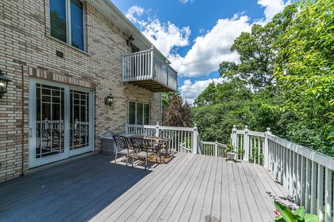 1575 Far Hills Dr, Bartlett, IL 60103 photo 56