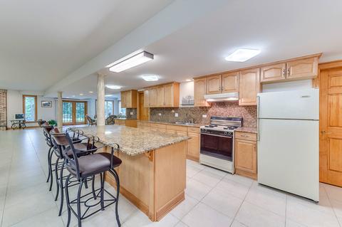 1575 Far Hills Dr, Bartlett, IL 60103 photo 44