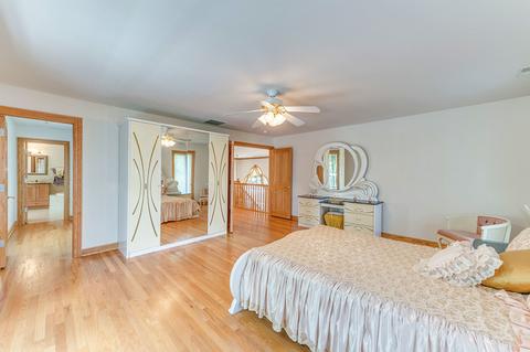 1575 Far Hills Dr, Bartlett, IL 60103 photo 32