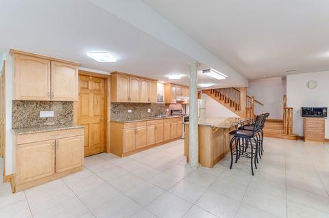 1575 Far Hills Dr, Bartlett, IL 60103 photo 43