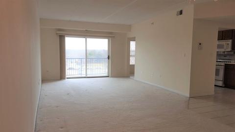 100 Milwaukee Ave #402, Wheeling, IL 60090 photo 7