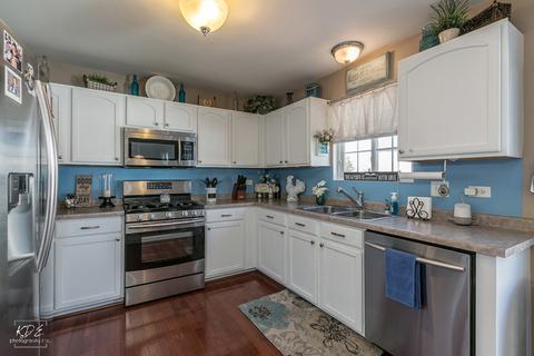 1719 Silver Ridge Dr, Plainfield, IL 60586 photo 7
