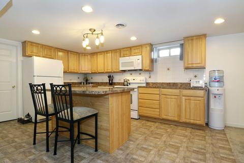 986 S 2nd Ave, Des Plaines, IL 60016 photo 19