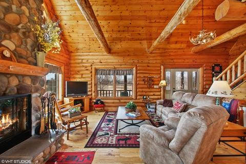 10906 Button Rd, Hebron, IL 60034 photo 3