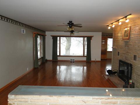 690 S Wall St, Kankakee, IL 60901 photo 15