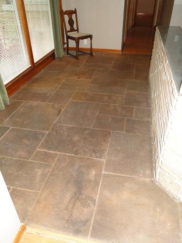690 S Wall St, Kankakee, IL 60901 photo 13