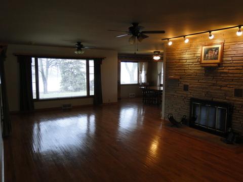 690 S Wall St, Kankakee, IL 60901 photo 18
