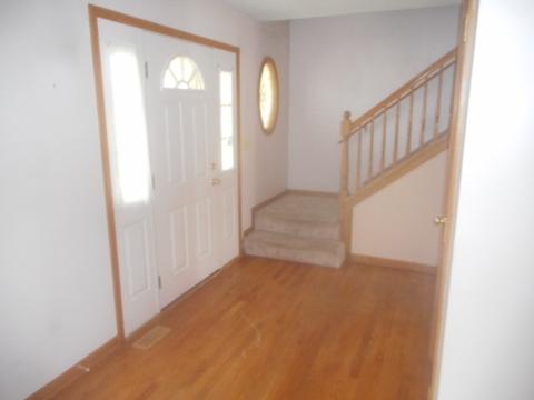861 Middleton Ln, Bartlett, IL 60103 photo 3