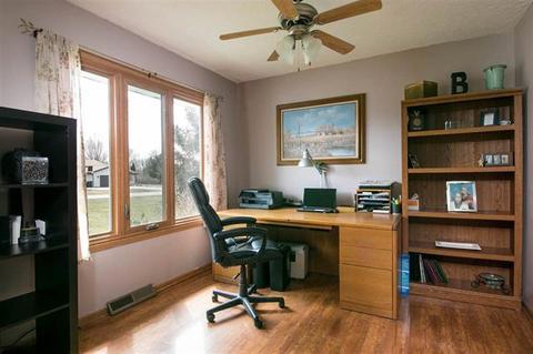 6404 Greystone, Roscoe, IL 61073 photo 6