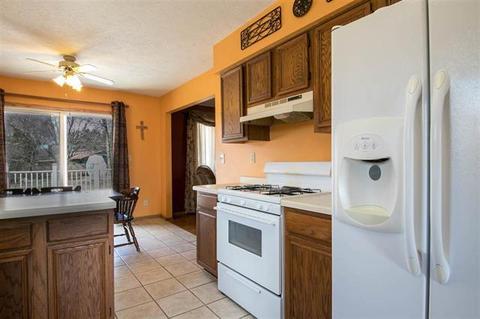 6404 Greystone, Roscoe, IL 61073 photo 7