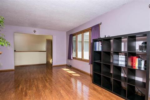 6404 Greystone, Roscoe, IL 61073 photo 5