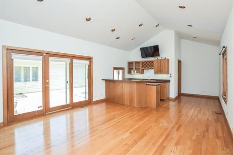 1342 Avalon Ct, Wheaton, IL 60189 photo 12