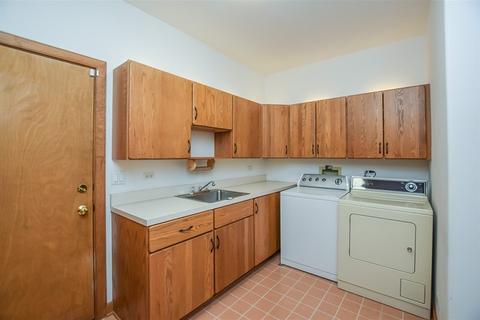 1342 Avalon Ct, Wheaton, IL 60189 photo 23
