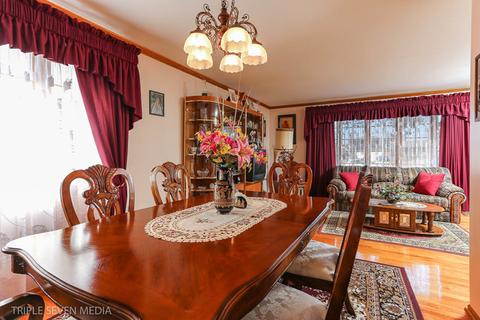 7913 W 80th Pl, Bridgeview, IL 60455 photo 8