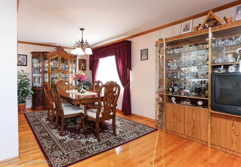 7913 W 80th Pl, Bridgeview, IL 60455 photo 9
