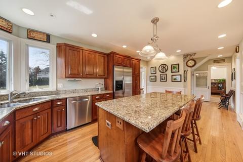 320 W Harrison Ave, Wheaton, IL 60187 photo 9