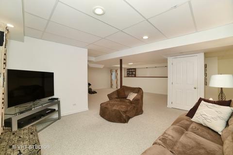 867 Kent Cir, Bartlett, IL 60103 photo 20