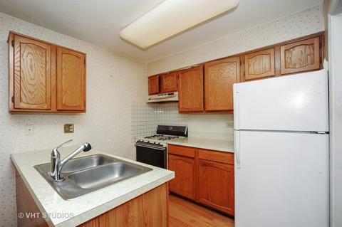 508 Bridle Trl, Wheeling, IL 60090 photo 5