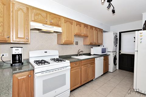102 W Wayne Pl, Wheeling, IL 60090 photo 10