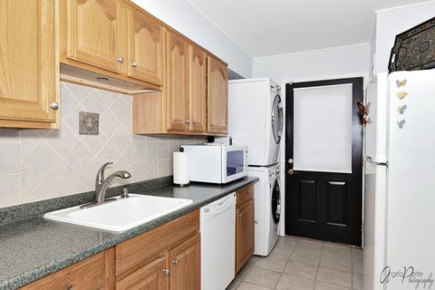 102 W Wayne Pl, Wheeling, IL 60090 photo 12