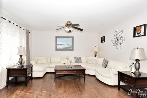 102 W Wayne Pl, Wheeling, IL 60090 photo 6