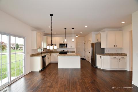 112 E Ashton Dr, Maple Park, IL 60151 photo 10