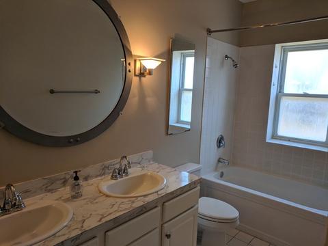 1019 E 46th St #3N, Chicago, IL 60653 photo 9