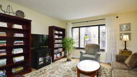835 Judson Ave #208, Evanston, IL 60202 photo 3