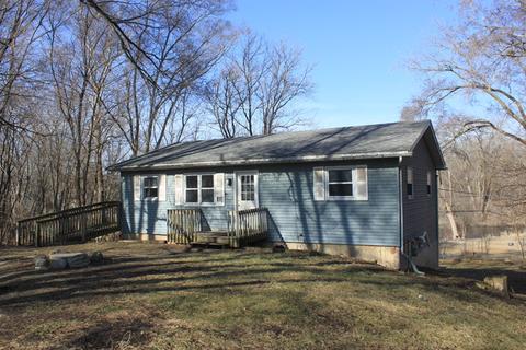 5503 Fox Lake Rd, Mchenry, IL 60051 photo 2