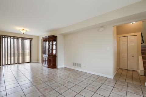 3175 Winchester Ct, Aurora, IL 60504 photo 3