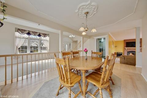 1311 Silver Cir, Bartlett, IL 60103 photo 8