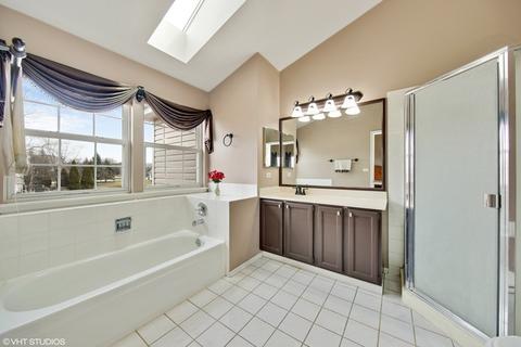 1311 Silver Cir, Bartlett, IL 60103 photo 14
