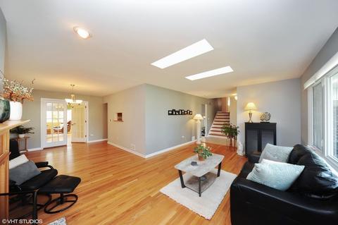177 Sunrise Dr, Wheeling, IL 60090 photo 4