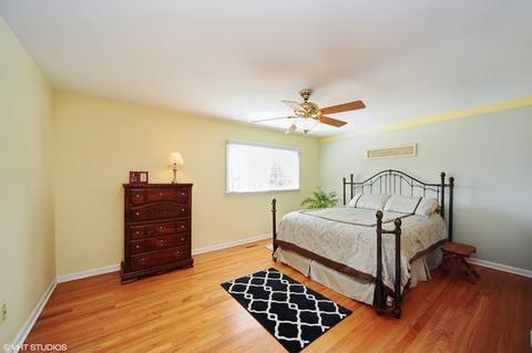 177 Sunrise Dr, Wheeling, IL 60090 photo 16