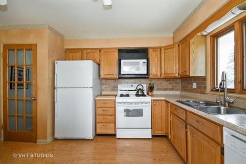 1445 N Eagle St, Naperville, IL 60563 photo 5