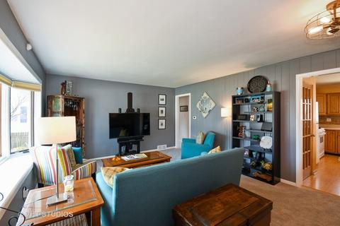 1445 N Eagle St, Naperville, IL 60563 photo 3