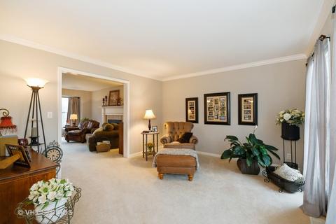 711 Highview Ct, Elburn, IL 60119 photo 4