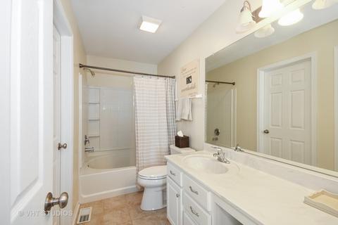 486 Gray Ave, Elburn, IL 60119 photo 10