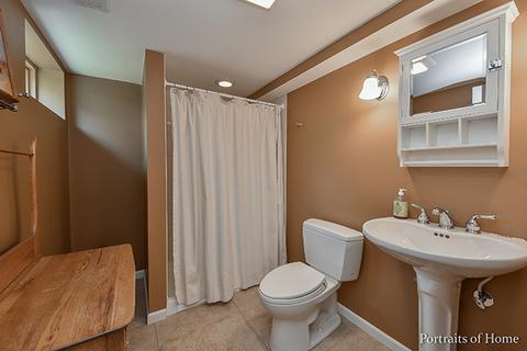 220 W Madison Ave, Wheaton, IL 60187 photo 18