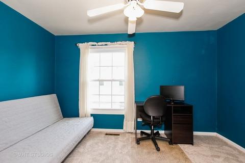 1665 Williamsburg Ct #A, Wheaton, IL 60189 photo 8