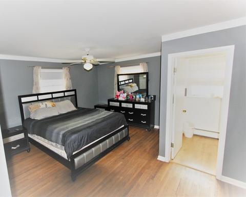 376 Hamilton Ave, Elgin, IL 60123 photo 6