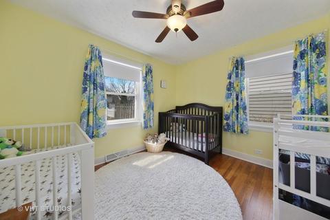 1906 E Illinois St, Wheaton, IL 60187 photo 12