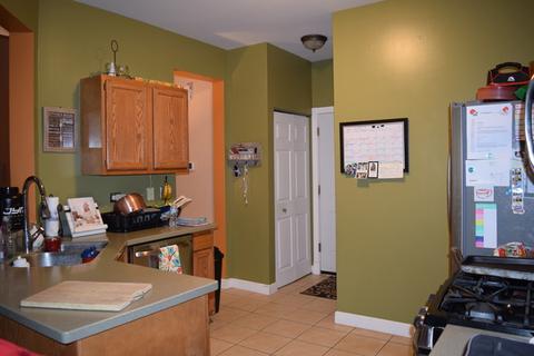 1545 Spaulding Rd #B, Bartlett, IL 60103 photo 4