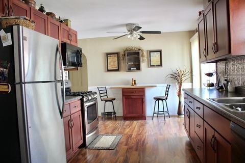 604 E Benton St, Morris, IL 60450 photo 6