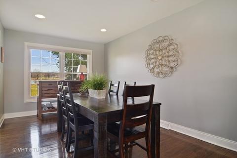 1433 N Morse St, Wheaton, IL 60187 photo 4