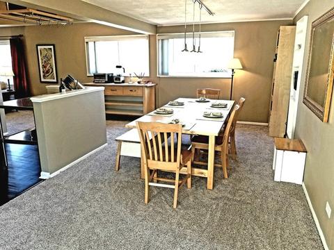 565 Glendale Ln, Hoffman Estates, IL 60169 photo 5